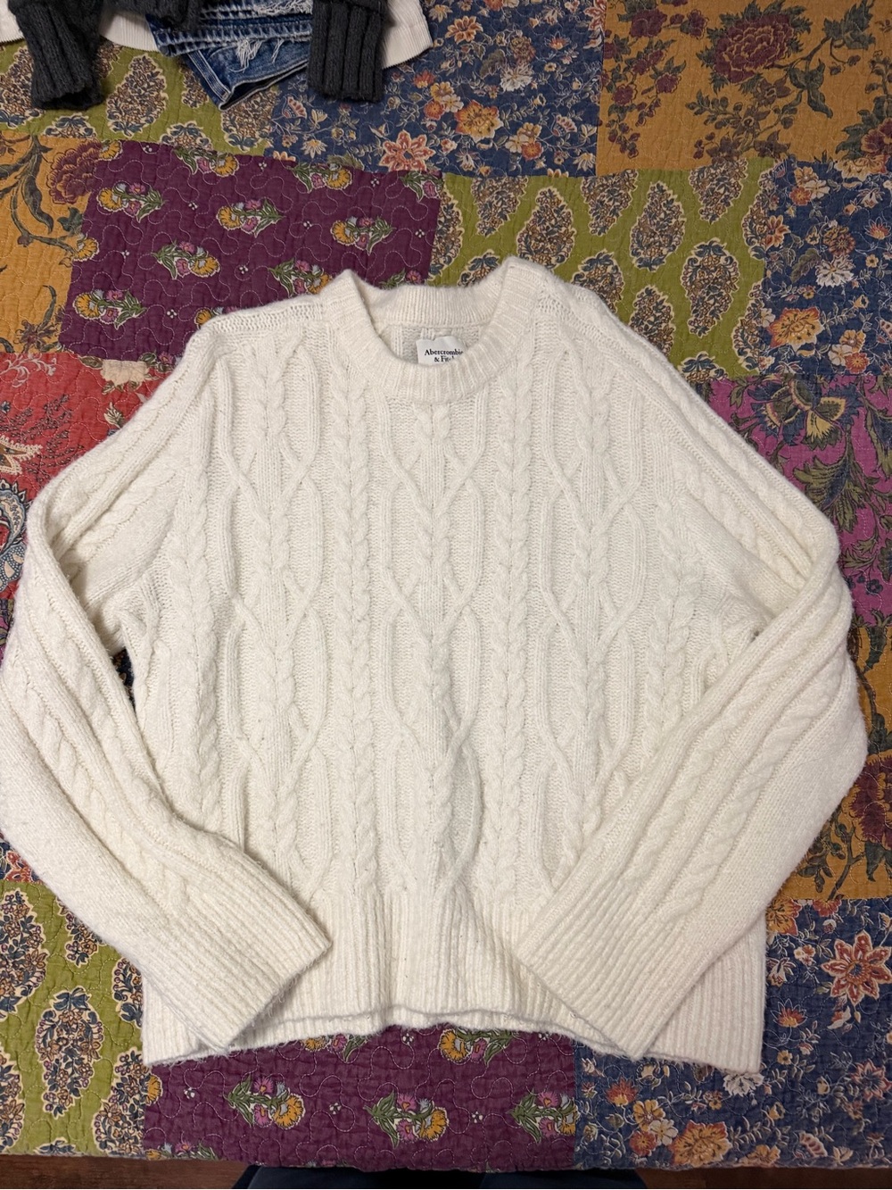 Abercrombie & Fitch Cream Cable Knit Crew Sweater